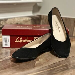 Ferragamo Mary Rose Black Suede Flats size 9.5